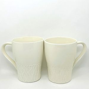 ☕️☕️TWO Beautiful Starbucks White Ribbon Coffee Tea Mugs MINT